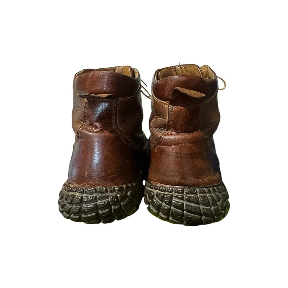 Born Men’s Gilden Moc Toe Brown Leather Chukka Boots Size 10 US Distressed